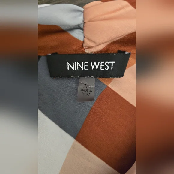 Nine West geometric Sleeveless Top - Orange, Black, White - Size Medium - Picture 4 of 4